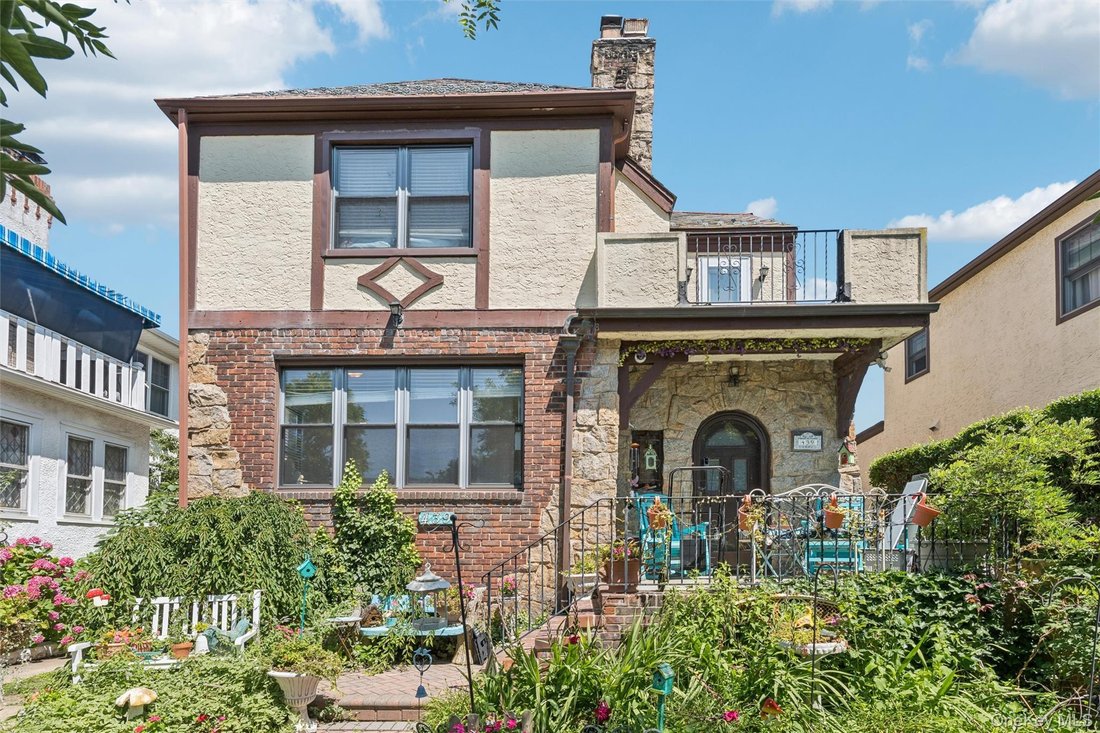 House in Long Beach, New York, United States 1 - 18553045