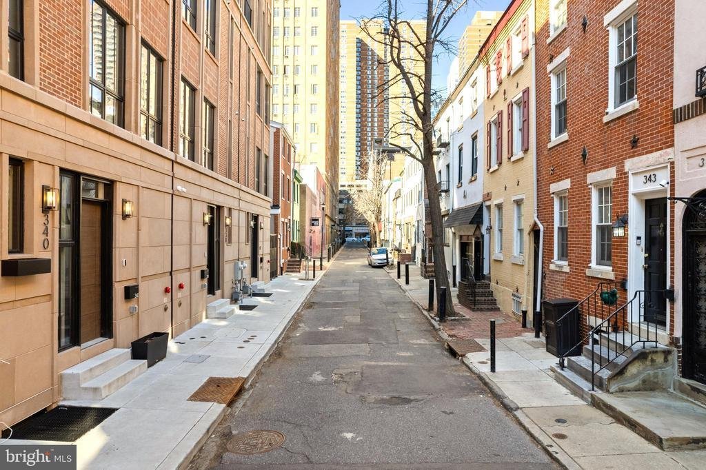 Townhouse in Philadelphia, Pennsylvania, United States 2 - 18552214