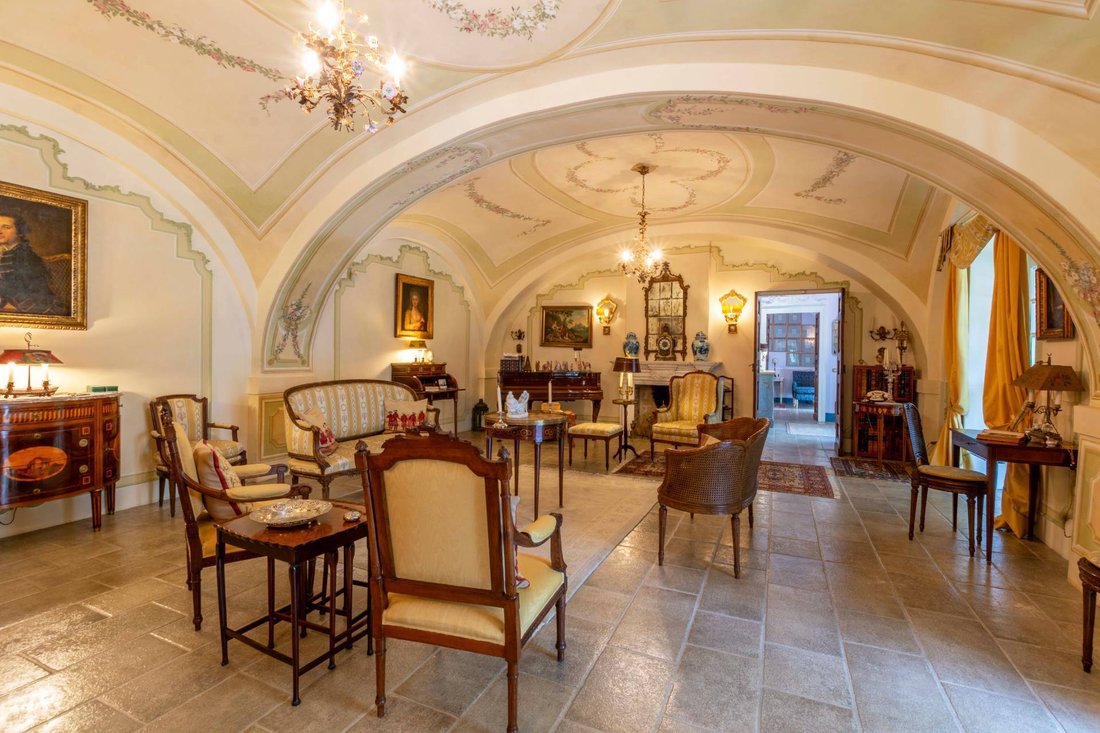 Villa in Tonco, Piedmont, Italy 4 - 18553958