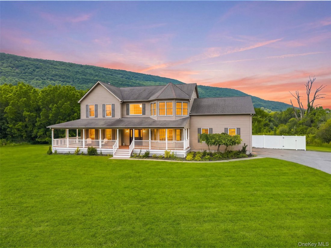 House in Woodbury, New York, United States 2 - 18548381