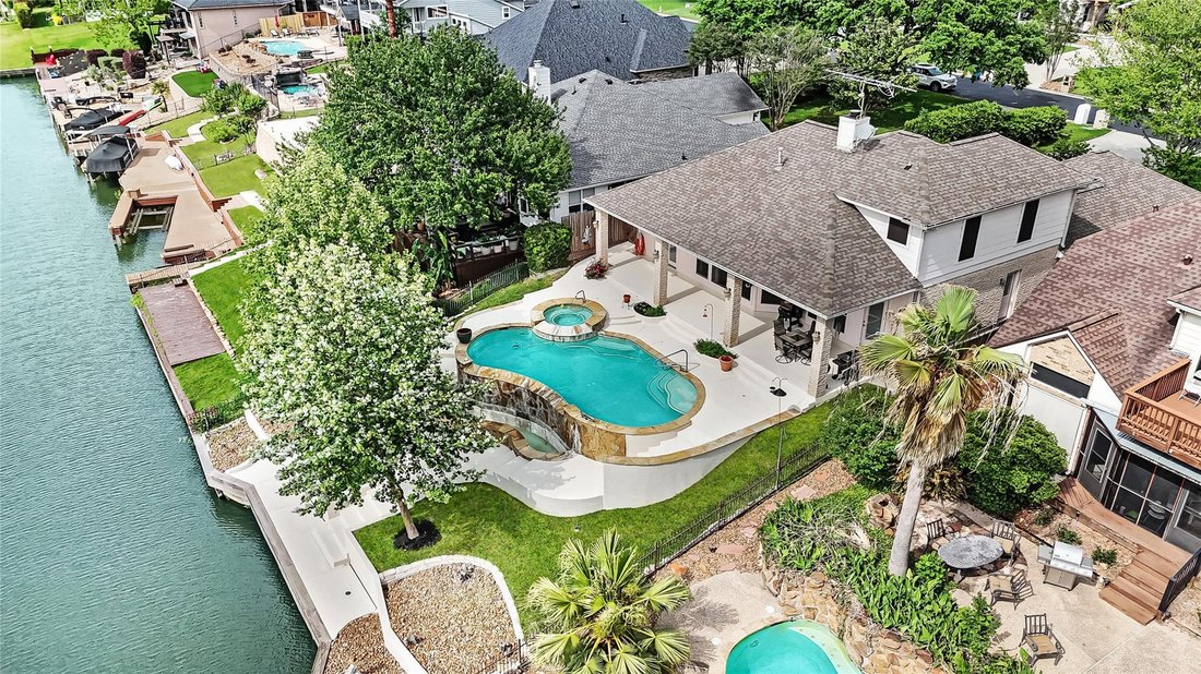 House in Willis, Texas, United States 1 - 18552857