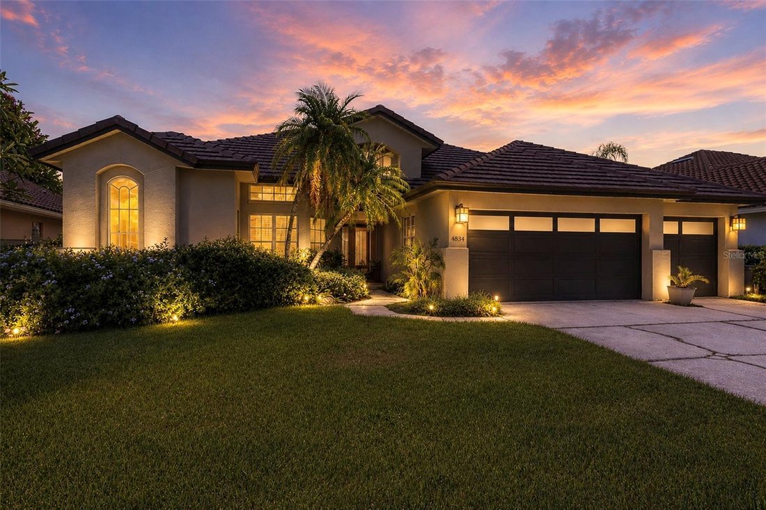 House in St. Petersburg, Florida, United States 1 - 18270338