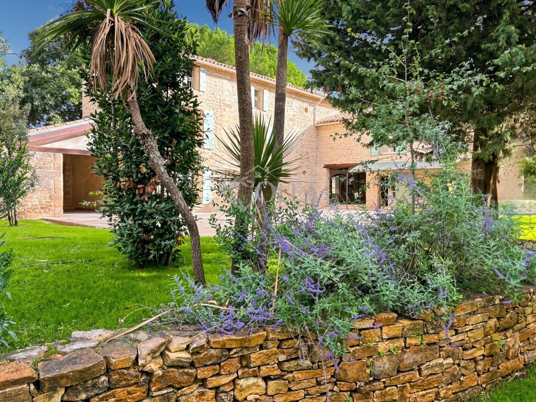 Country House in Uzès, Occitania, France 2 - 18554211