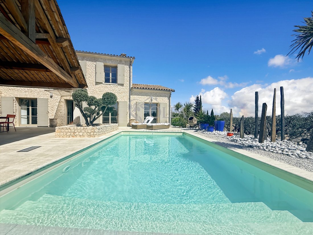 Villa in Uzès, Occitania, France 1 - 18554215