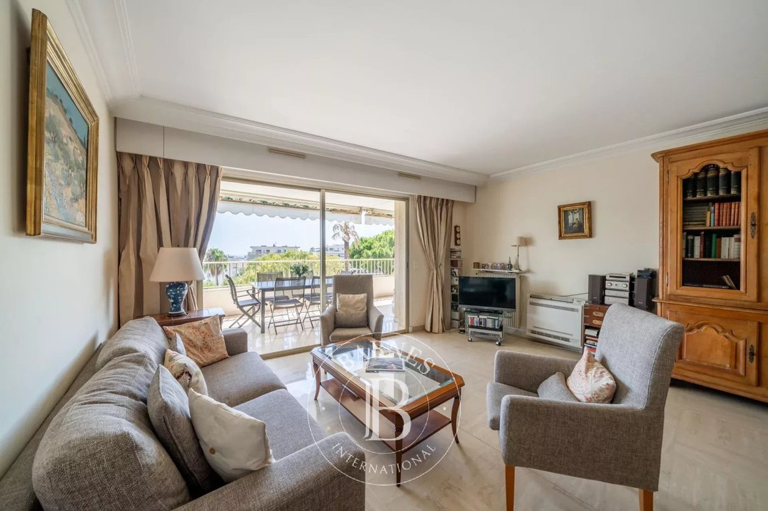 Apartment in La Source, Cannes, France 2 - 18549839