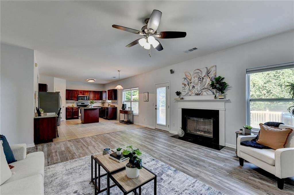 House in Suwanee, Georgia, United States 4 - 18548144