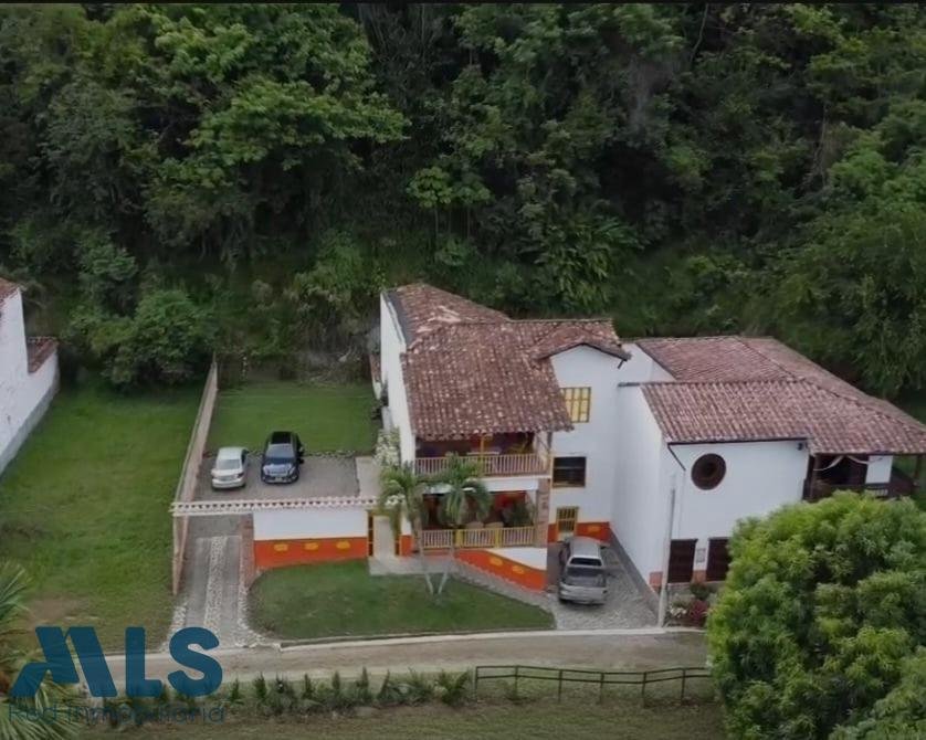 House in Tarso, Jericó, Colombia 1 - 18549135