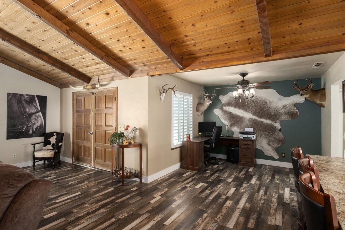 Clovis, California, United States 5 - 18551613