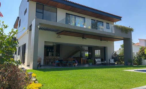 House in Fraccionamiento Club de Golf Paraíso, Morelos, Mexico 1