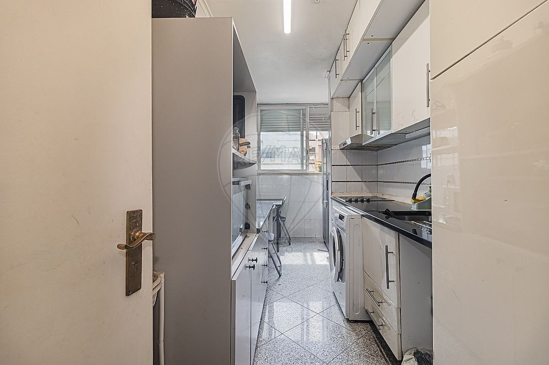Apartment in Encosta do Sol, Lisbon, Portugal 1 - 18548647