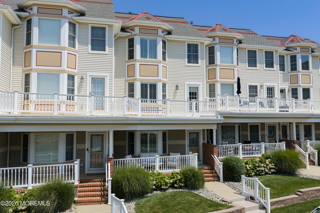 House in Long Branch, New Jersey, United States 1 - 18553121