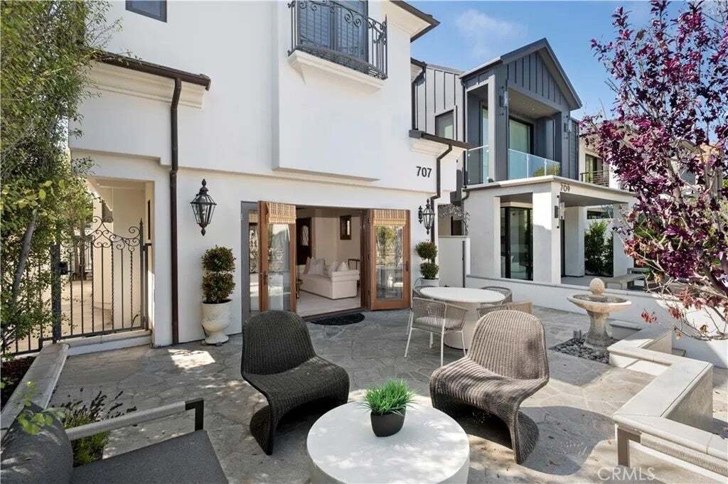 Newport Beach, California, United States 2 - 18313355