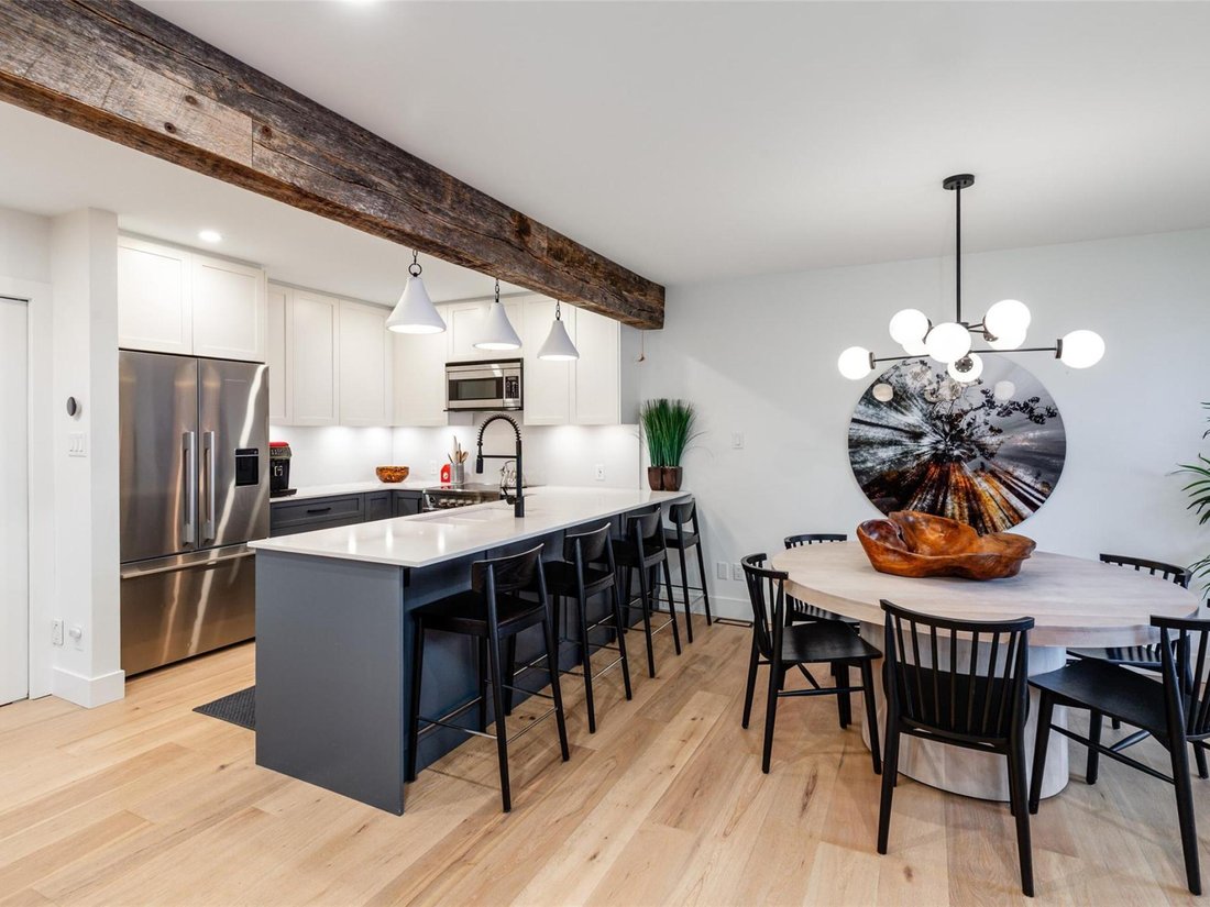 House in Whistler, British Columbia, Canada 4 - 18554049