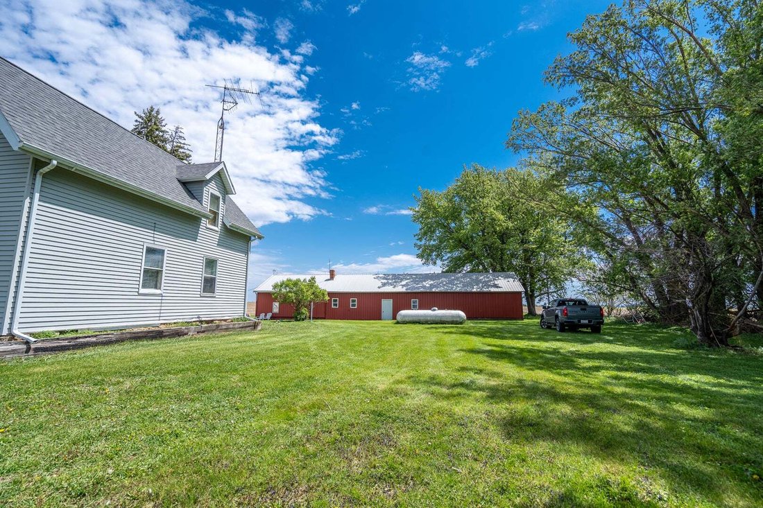 House in Amboy, Illinois, United States 3 - 18552634