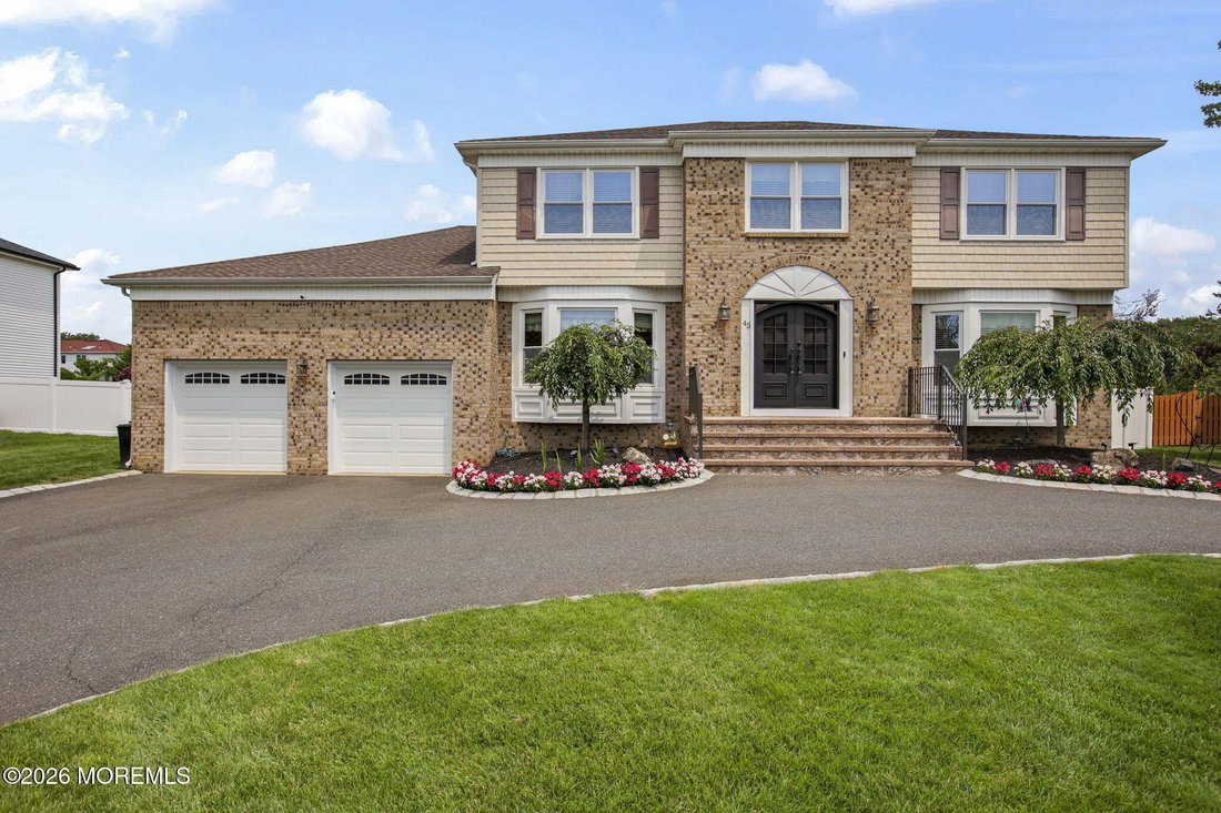 House in Marlboro Township, New Jersey, United States 1 - 18552969