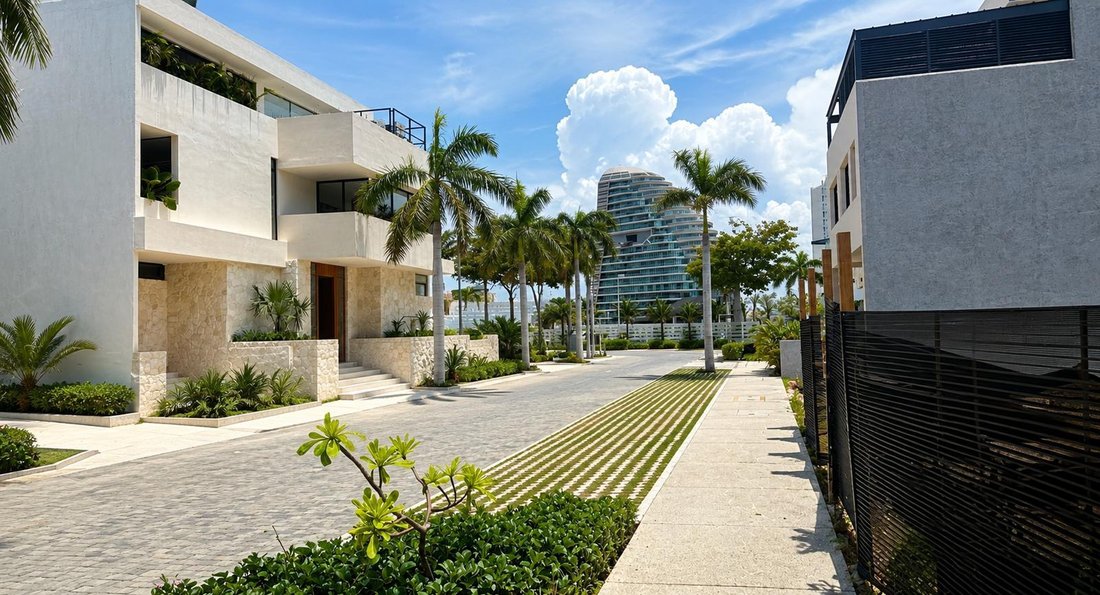 Land in Cancún, Quintana Roo, Mexico 1 - 18549875
