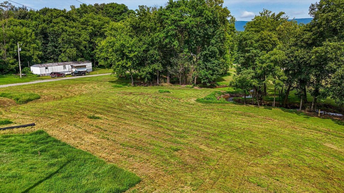 Whitwell, Tennessee, United States 3 - 18549894