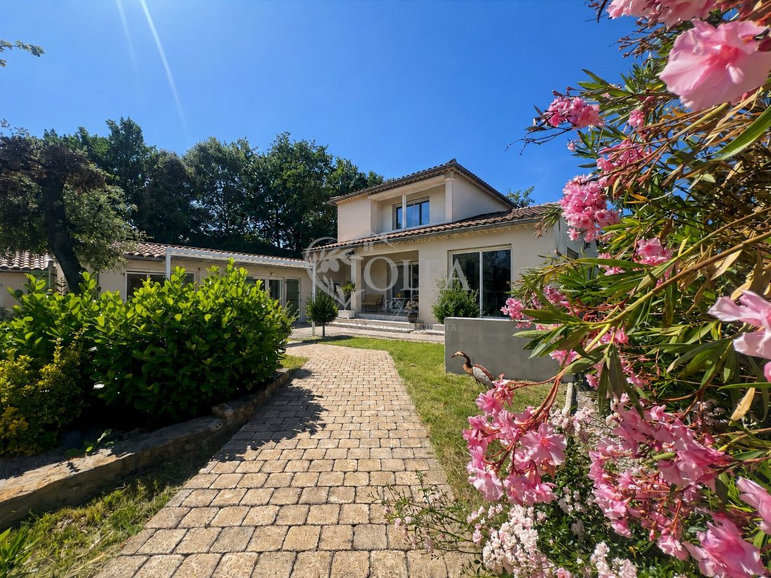 Villa à Arpaillargues-et-Aureilhac, Occitanie, France 2 - 18554206