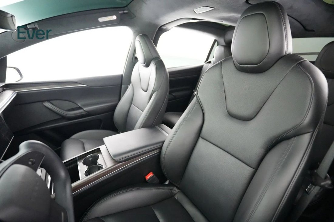 Suv in San Francisco, CA, United States 4 - 17880447