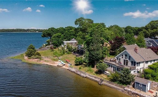 House in Barrington, Rhode Island, United States 1