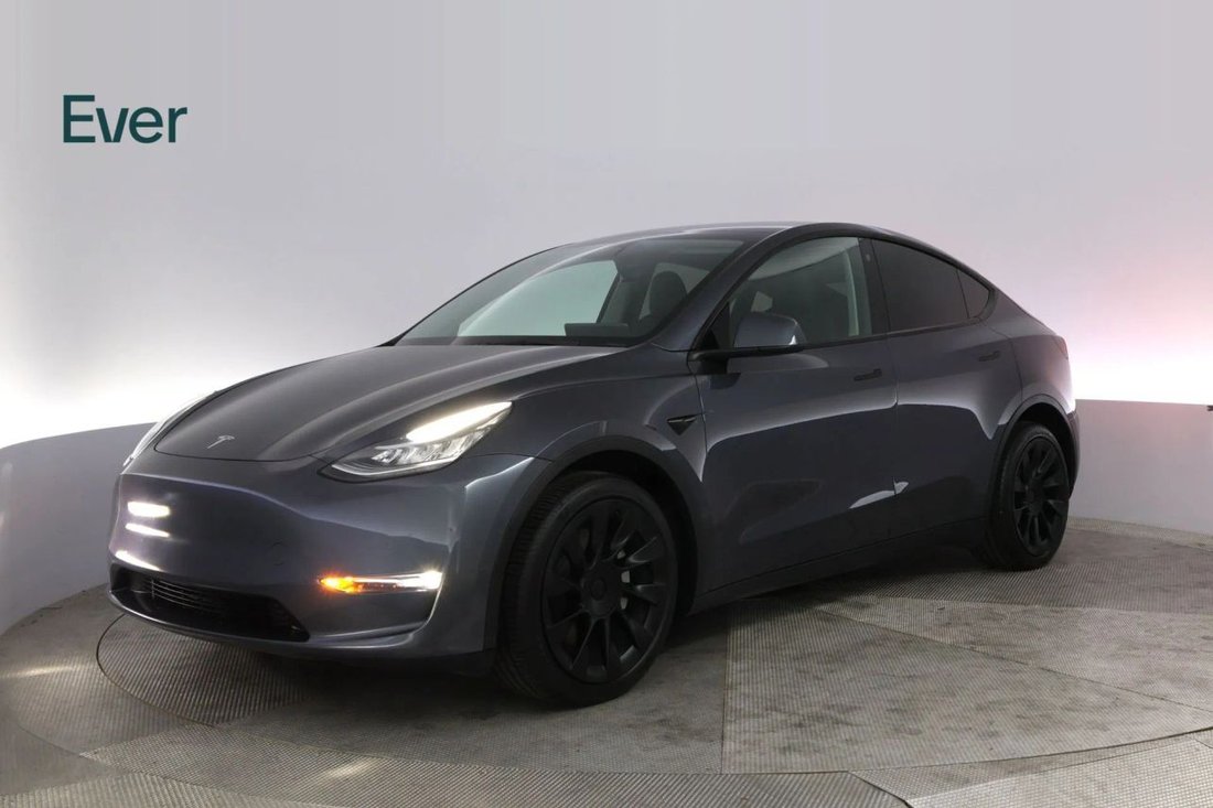 Suv in San Francisco, CA, United States 2 - 18517886