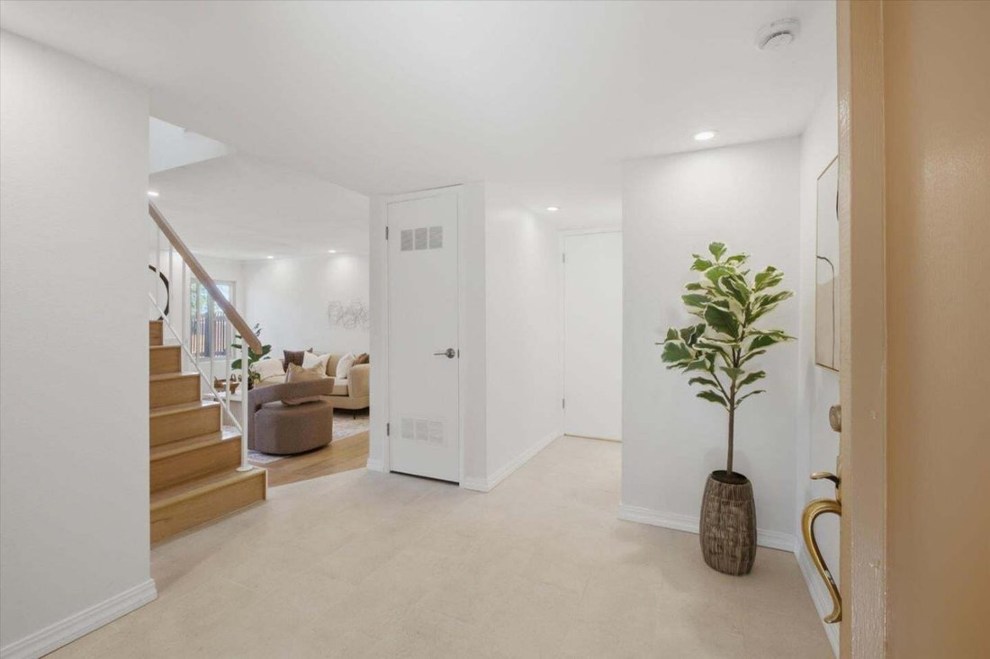 Townhouse in Cupertino, California, United States 5 - 18542783