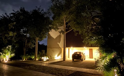 House in Yucatán Country Club, Yucatan, Mexico 1