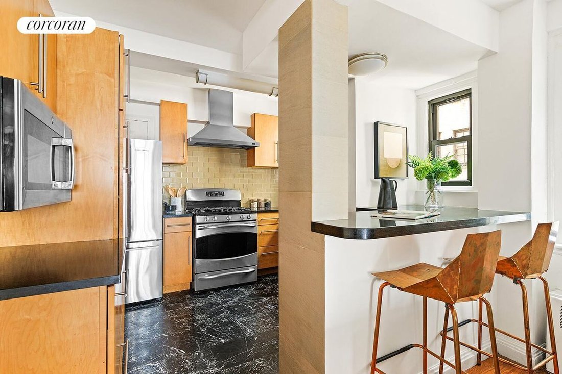 Co Op in New York, New York, United States 3 - 18473426