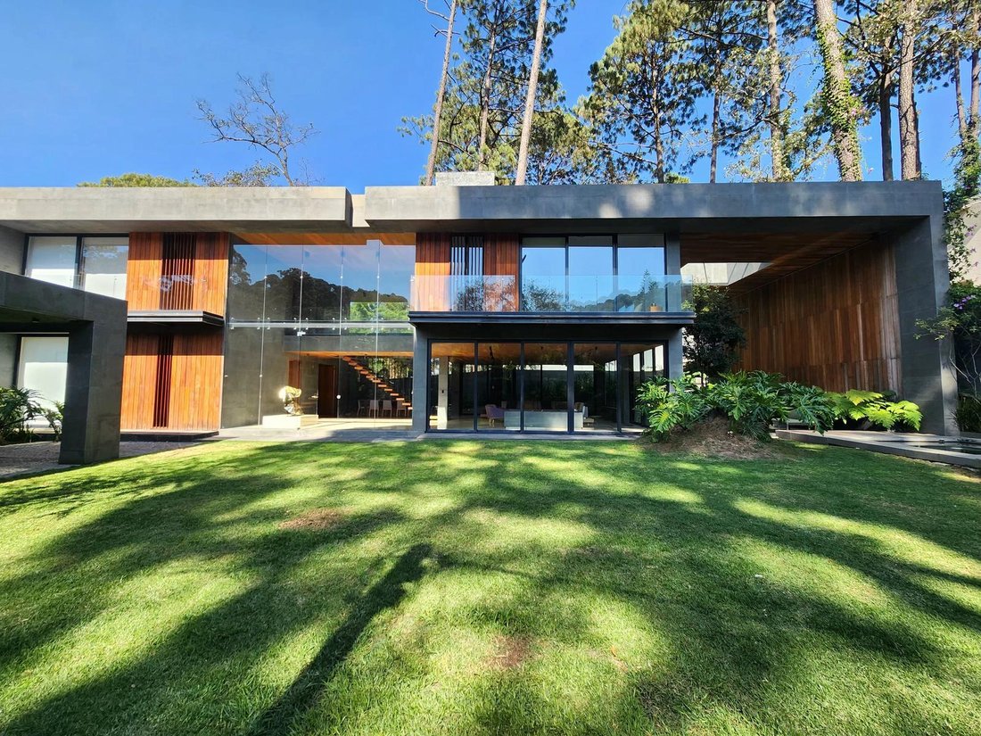 House in Valle de Bravo, State of Mexico, Mexico 1 - 18550169