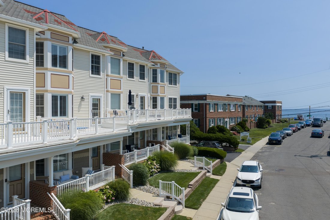 House in Long Branch, New Jersey, United States 2 - 18553121