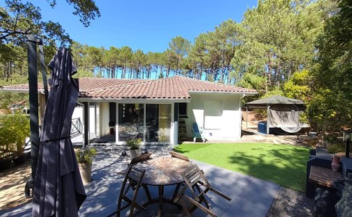 Villa in Hôpital, Nîmes, Frankreich 1