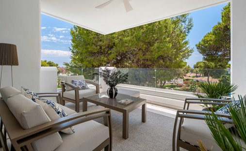 Penthouse in Marbella, Andalusia, Spain 1