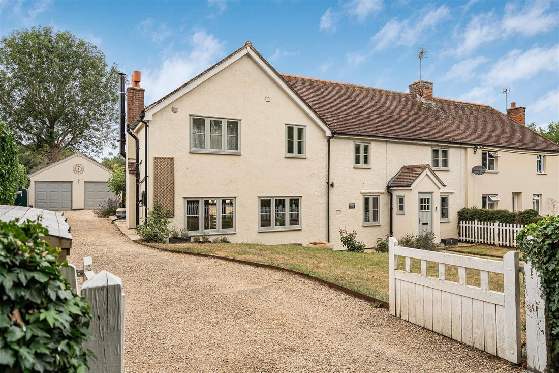 House in Saffron Walden, England 1 - 18551082