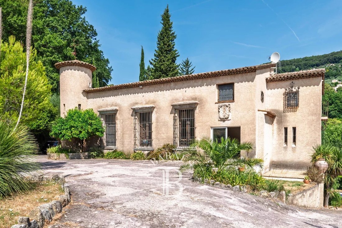 House in Grasse, Provence-Alpes-Côte d'Azur, France 2 - 18549652