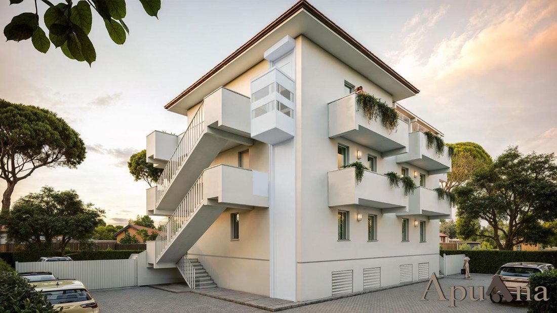 Apartment in Marina di Massa Centro, Massa, Italy 2 - 18553015