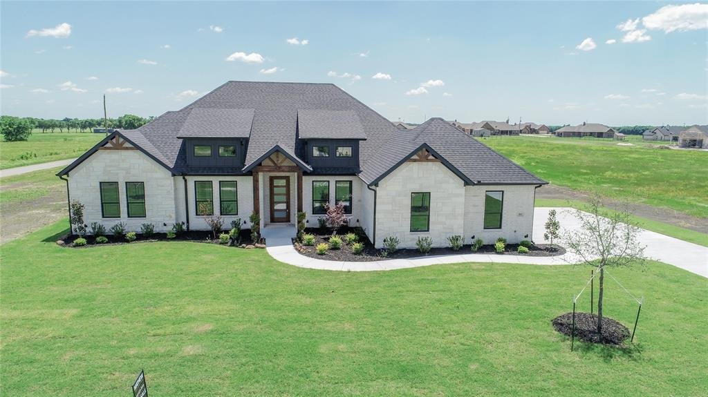 House in Celeste, Texas, United States 3 - 18552779