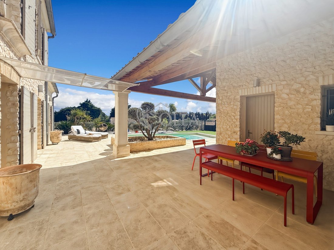 Villa in Uzès, Occitania, France 4 - 18554215