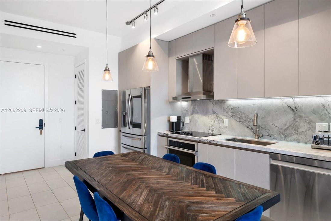 Condo in Miami Beach, Florida, United States 4 - 18553135