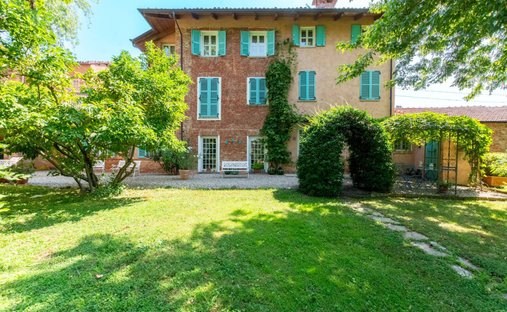 Villa en Tonco, Piamonte, Italia 1