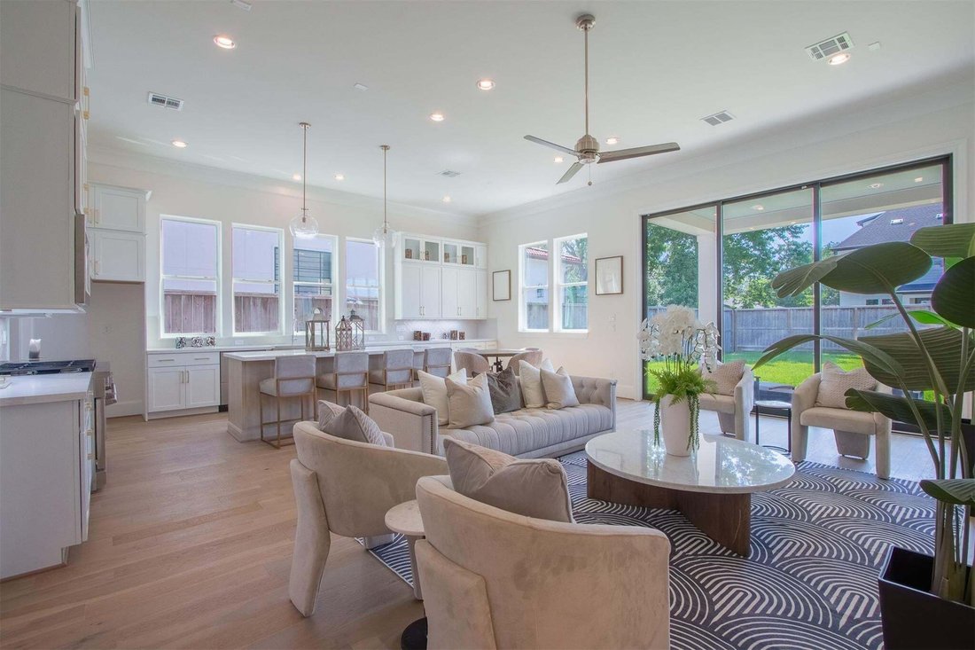 House in Houston, Texas, United States 5 - 18552886