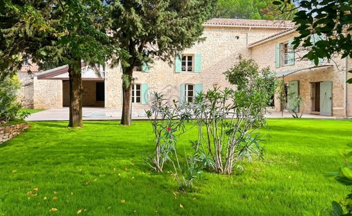 Country House in Uzès, Occitania, France 1