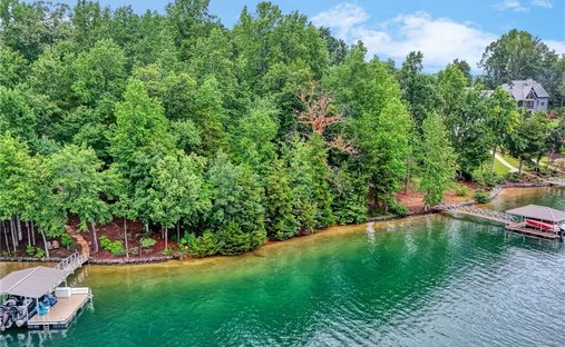 Land in Seneca, South Carolina, United States 1