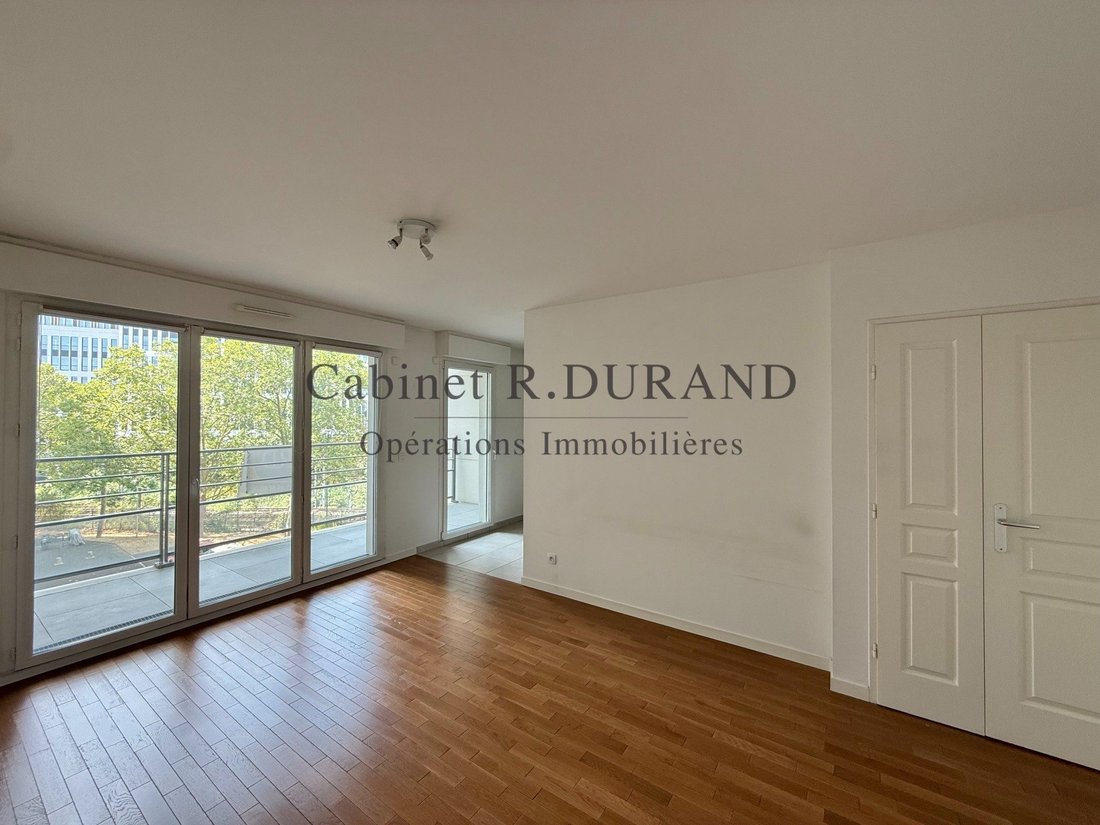 Apartment in Bois-Colombes, Ile-de-France, France 1 - 18554208