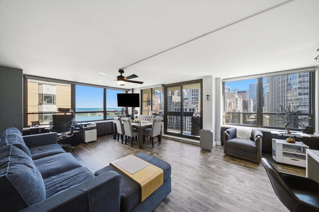 Condo in Chicago, Illinois, United States 2 - 18552653