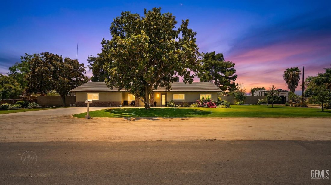House in Bakersfield, California, United States 4 - 18553106