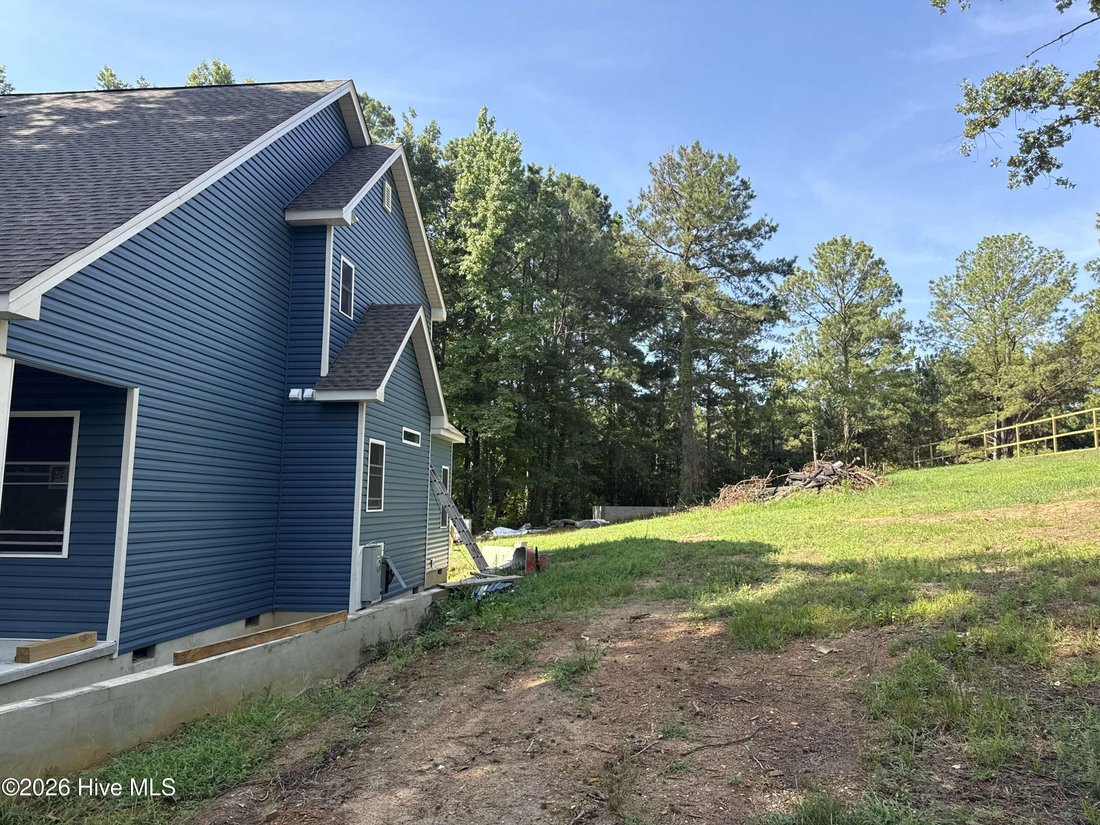 House in Benson, North Carolina, United States 3 - 18548262