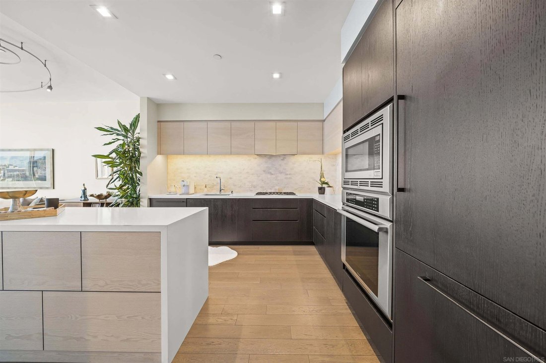Condo in San Diego, California, United States 1 - 18548651