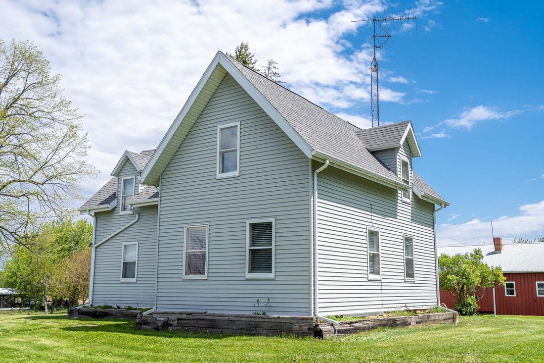 House in Amboy, Illinois, United States 2 - 18552634