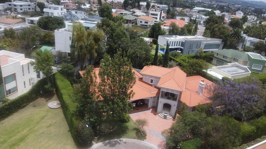 House in Quito, Pichincha, Ecuador 1 - 18550387
