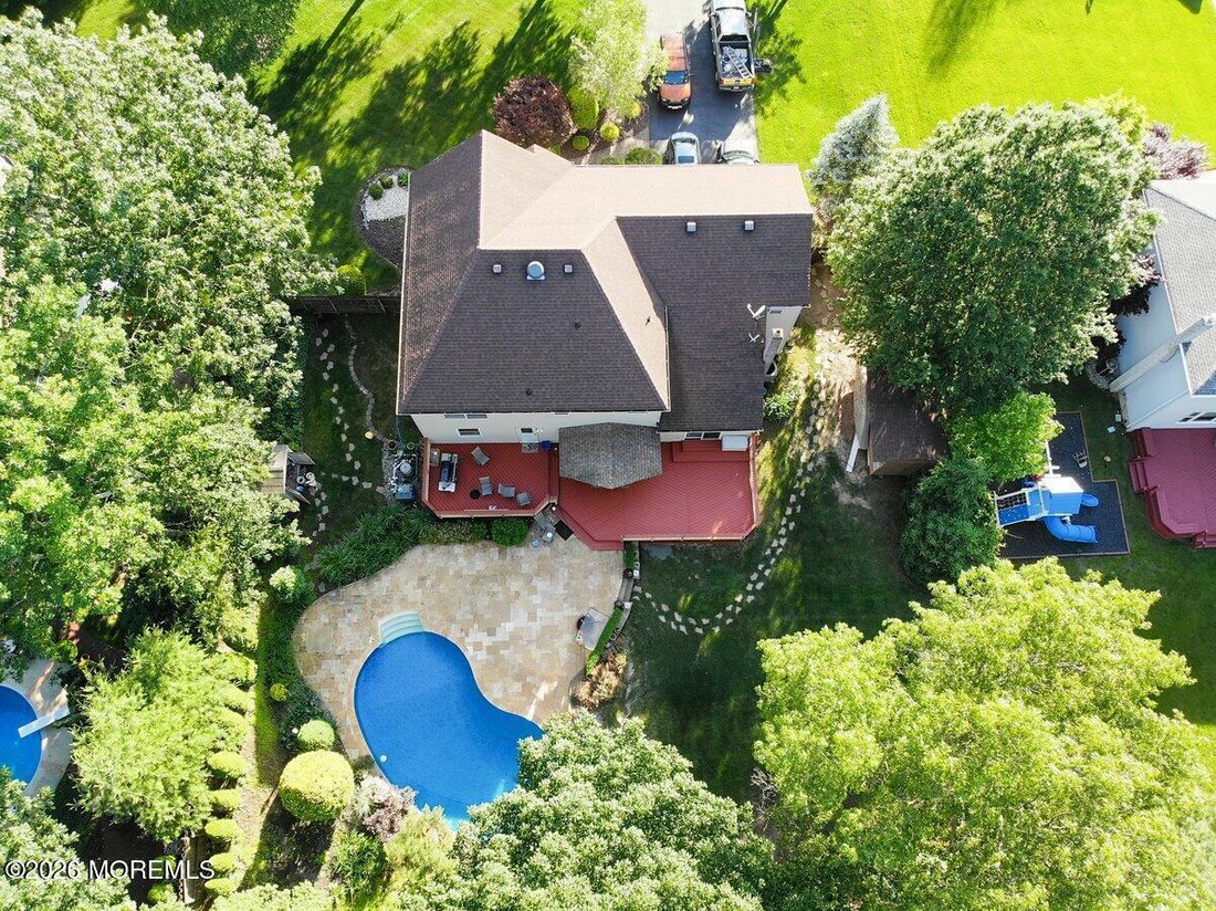 House in Manalapan Township, New Jersey, United States 2 - 18551392